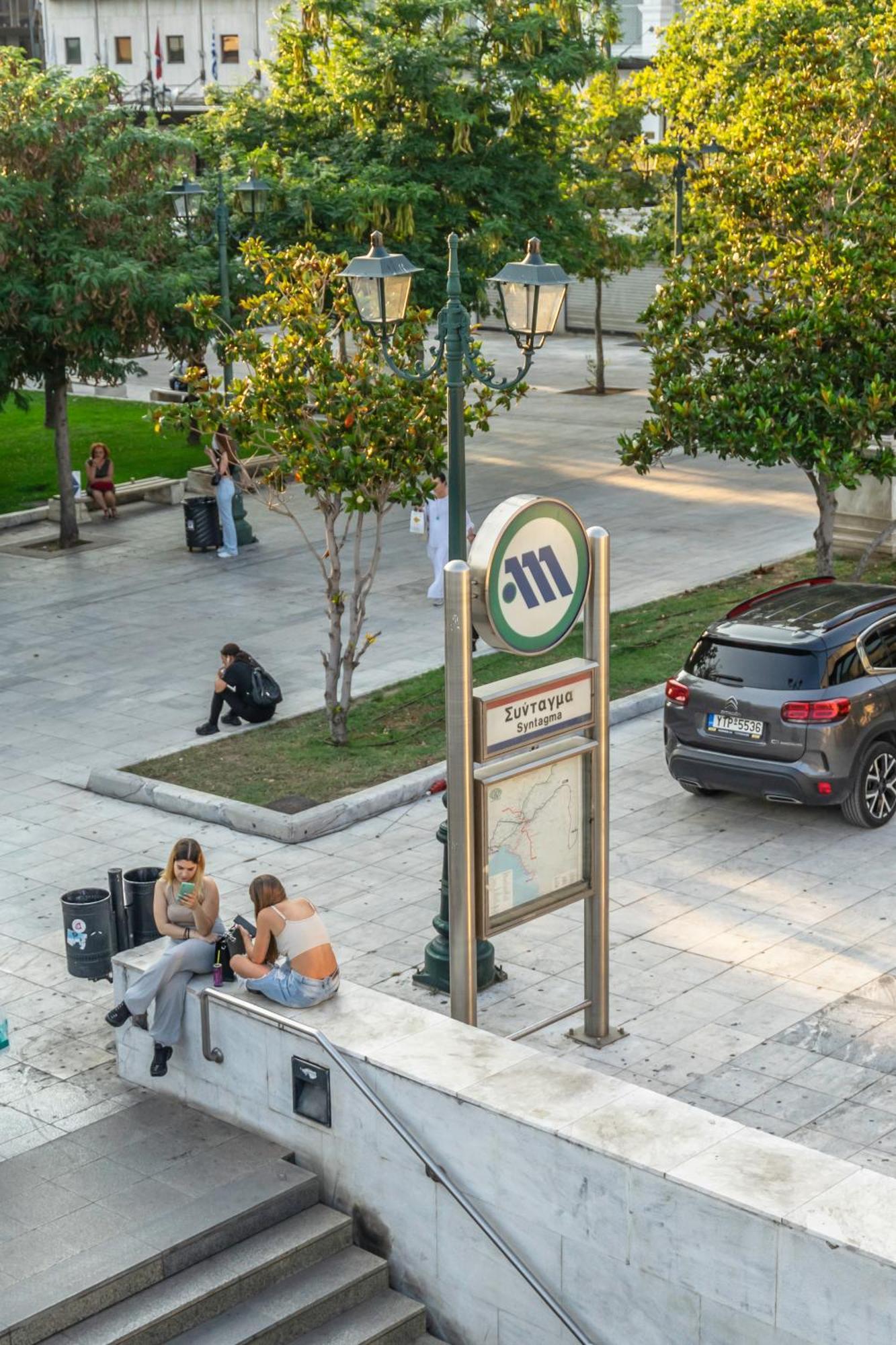 Ivy Apartments In The Heart Of Athene Buitenkant foto